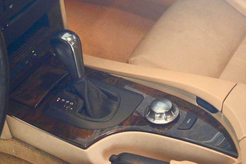 2005 BMW 5 Series 545i