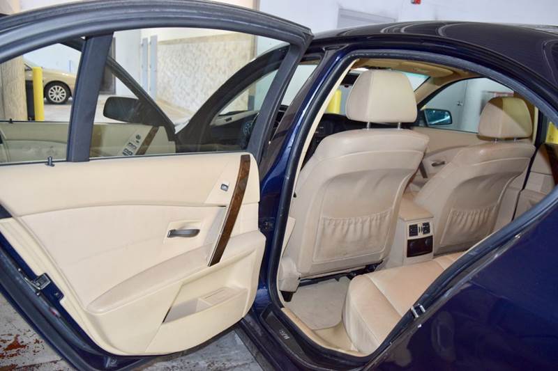 2005 BMW 5 Series 545i