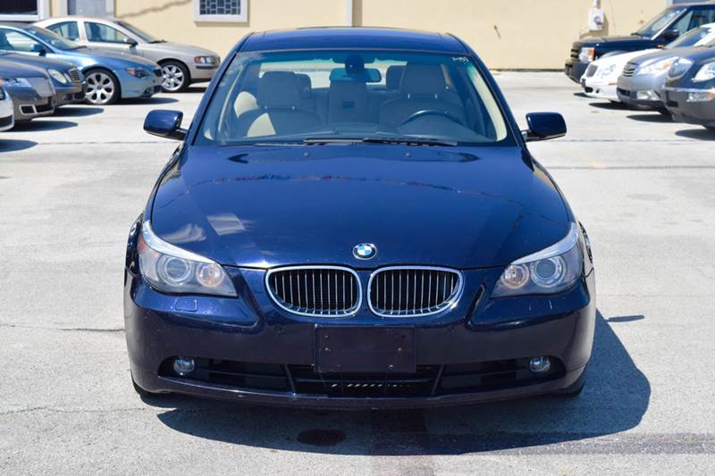 2005 BMW 5 Series 545i