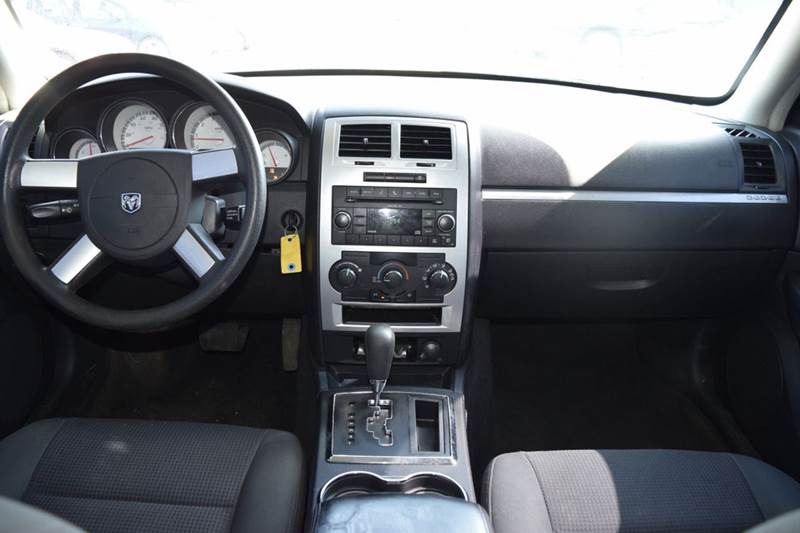 2010 Dodge Charger SXT