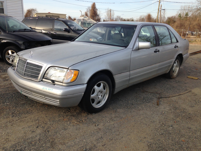 1999 Mercedes-Benz S-Class S 320 LWB