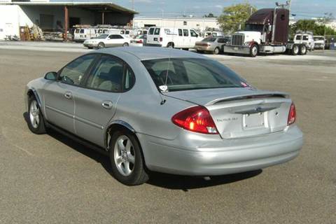 2003 Ford Taurus SES
