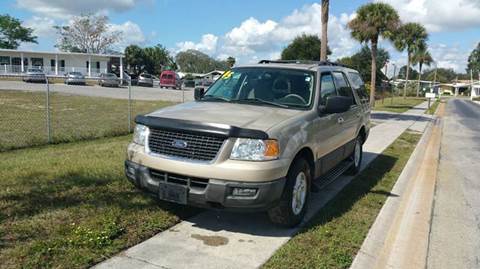 2005 Ford Expedition for sale at GOLDEN GATE AUTOMOTIVE,LLC in Zephyrhills FL