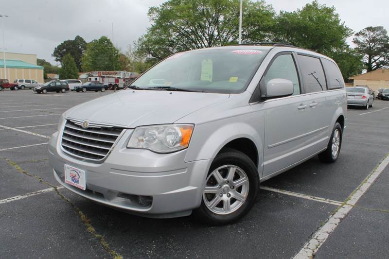 2008 Chrysler Town and Country for sale at Drive Now Auto Sales in Norfolk VA