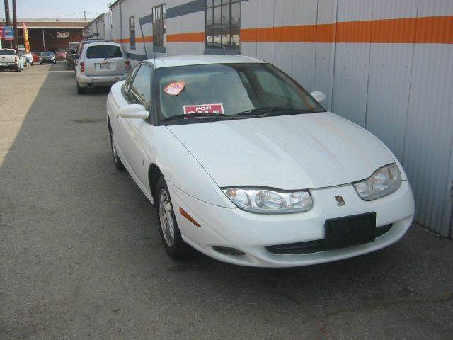 2001 Saturn S-Series for sale at Gus Auto Sales & Service in Gardena CA