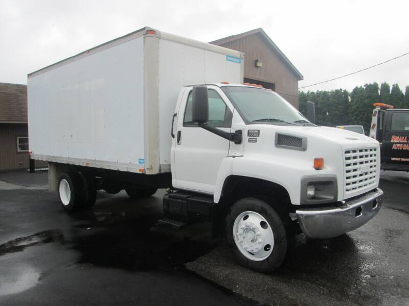 2005 isuzu htr 4x2 2dr regular cab 128 224 in wb in hazleton pa small town auto sales 2005 isuzu htr 4x2 2dr regular cab 128