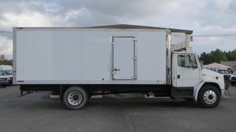 2001 Freightliner FL 70