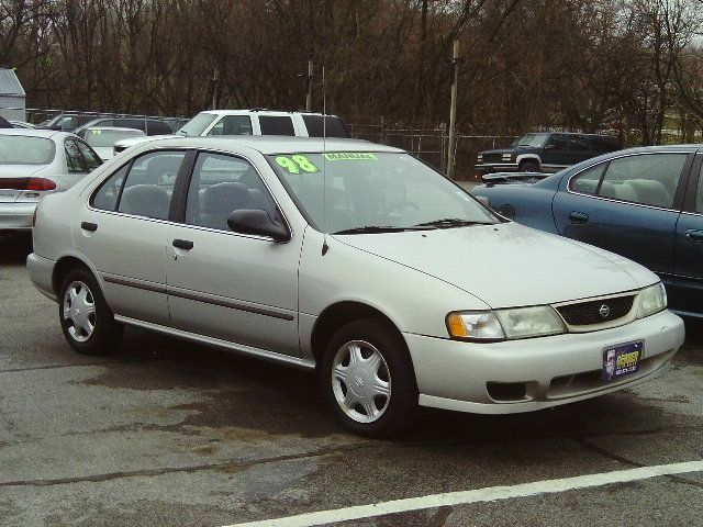 Nissan sentra manual